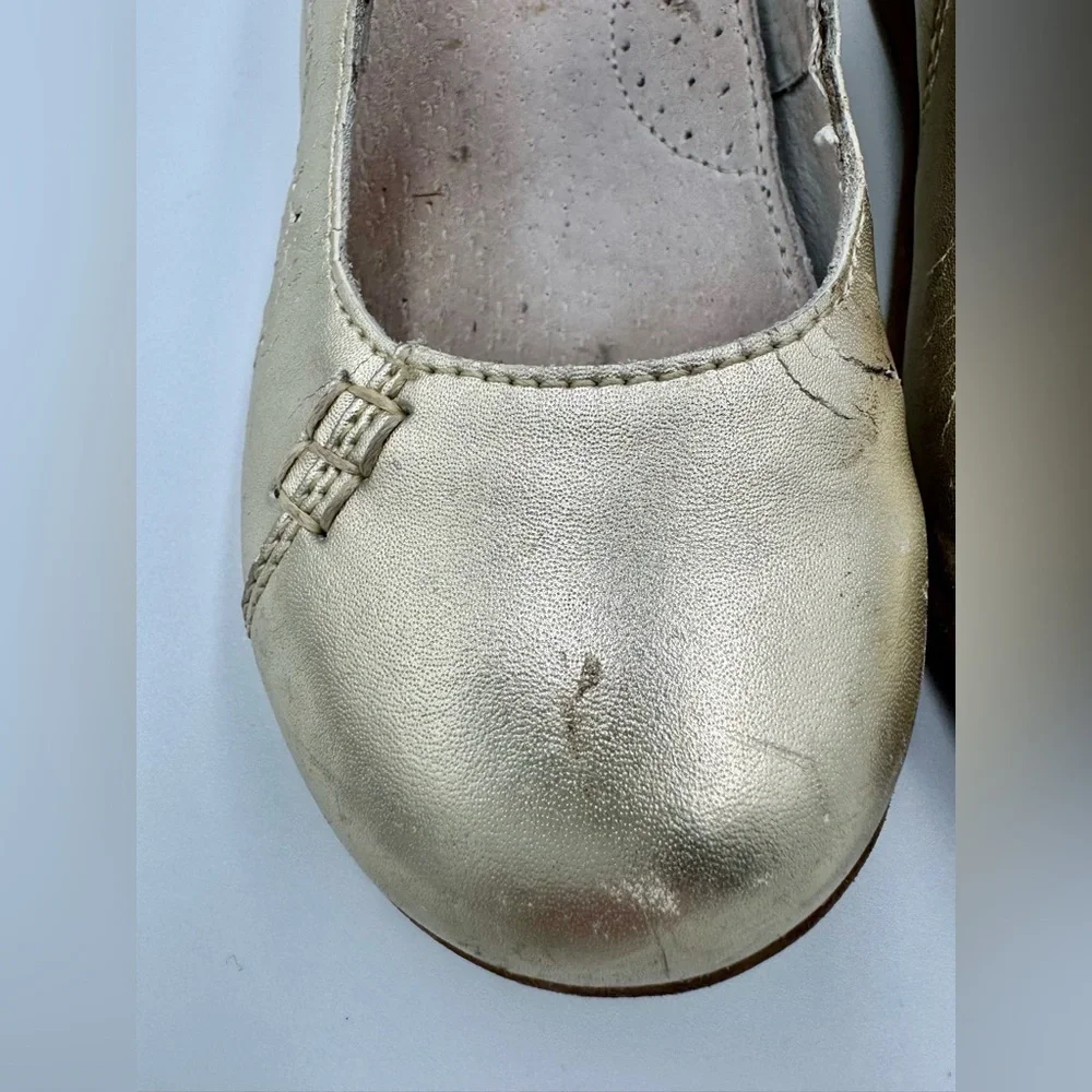 L'Amour Sz 11 Kids Gold Mary Jane Shoes, Velcro strap
